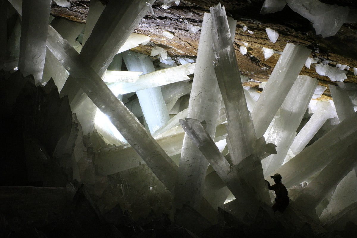 Kryształowa Jaskinia w Naica, Meksyk.<br />Alexander Van Driessche, CC BY 3.0 &lt;https://creativecommons.org/licenses/by/3.0&gt;, via Wikimedia Commons
