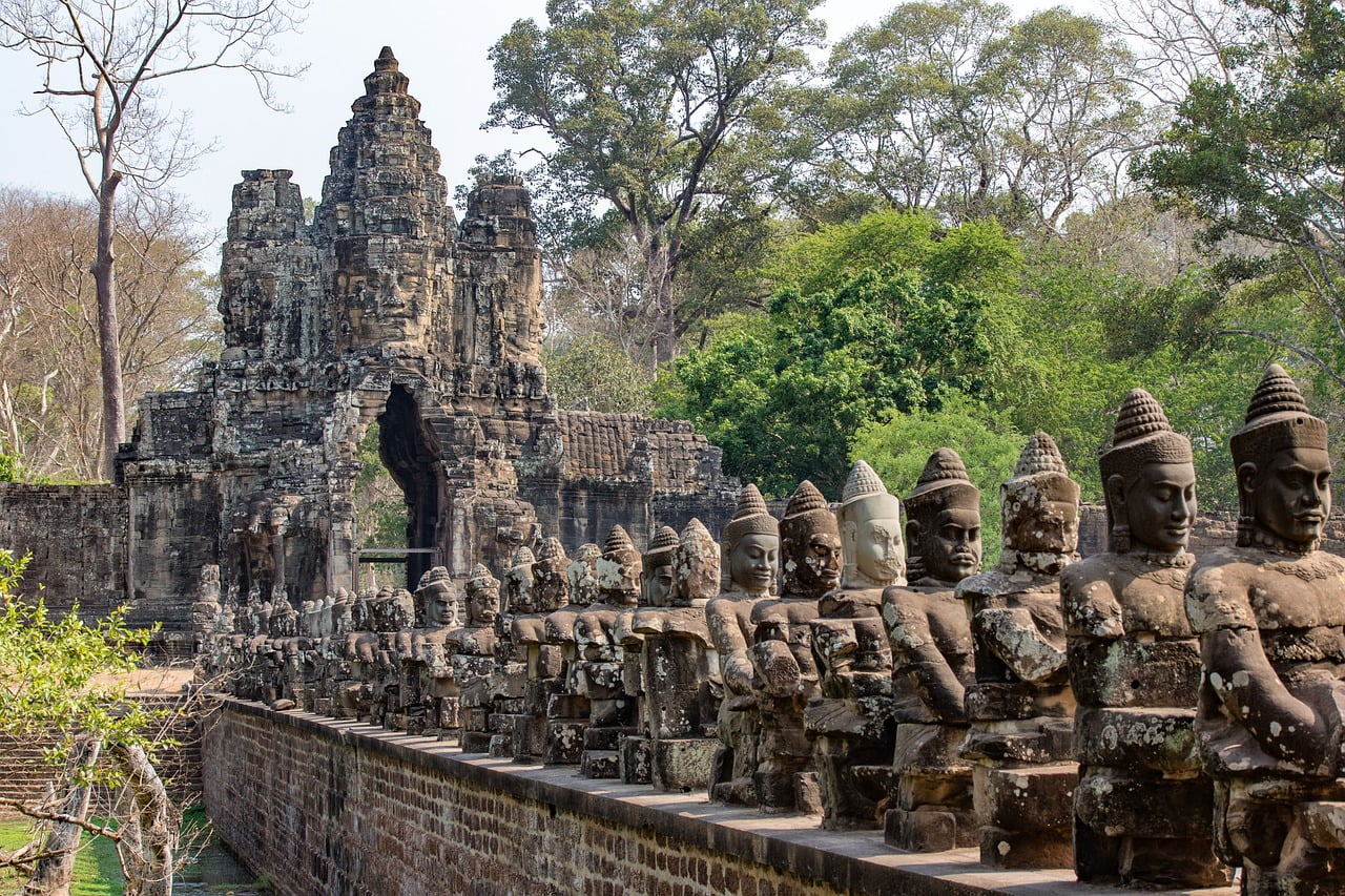 Świątynia w Angkor Thom, Kambodża. Domena publiczna.