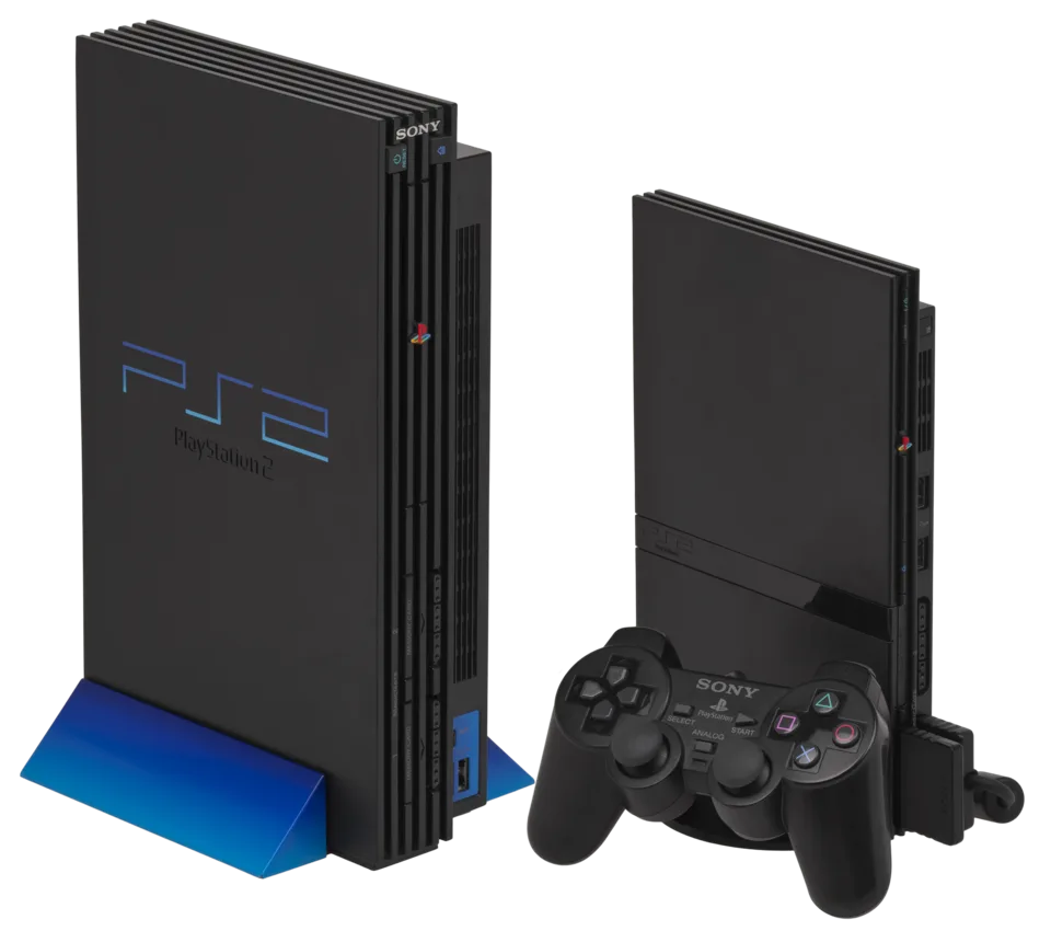 Dwie wersje PS2 - "fat" i "slim". Domena publiczna.